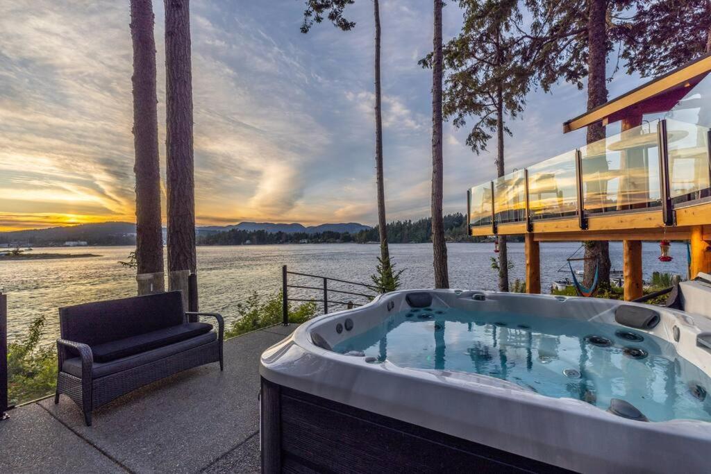 Kingfisher Manor Villa Sooke Exterior photo