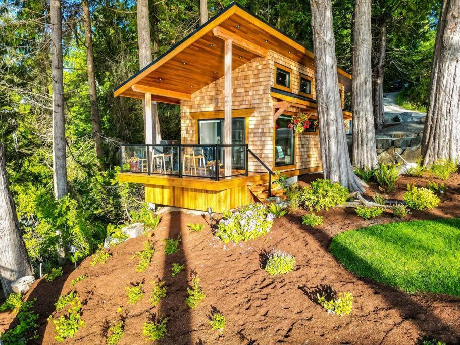 Kingfisher Manor Villa Sooke Exterior photo